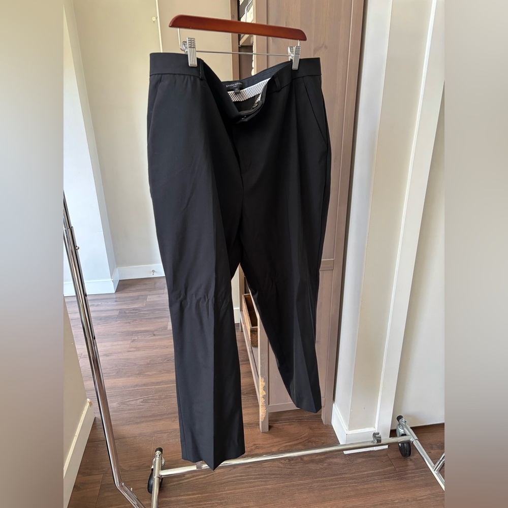 Banana Republic Women’s Black Dress Pants